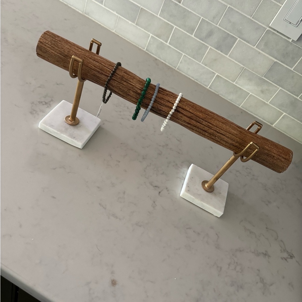 Bracelet Holder